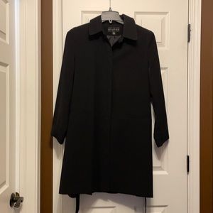 Women’s black dress coat size Medium.